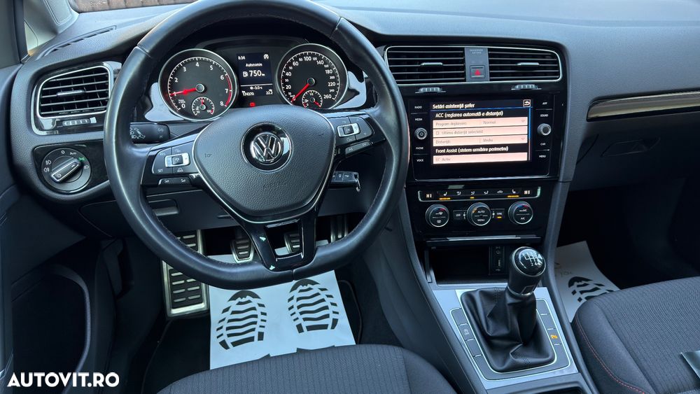 Volkswagen Golf 1.0 TSI Sound - 18