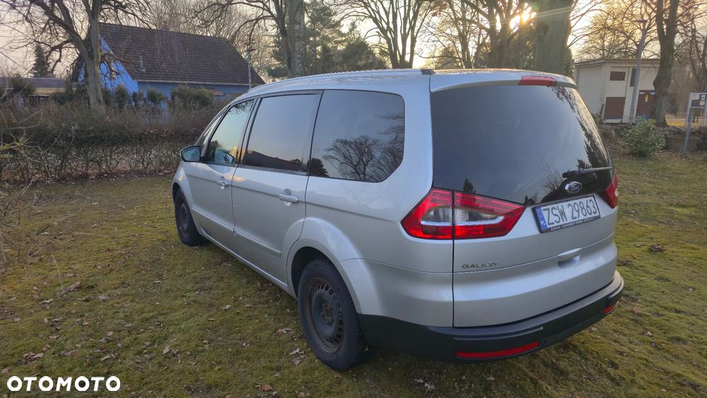 Ford Galaxy 2.0 TDCi Titanium - 4