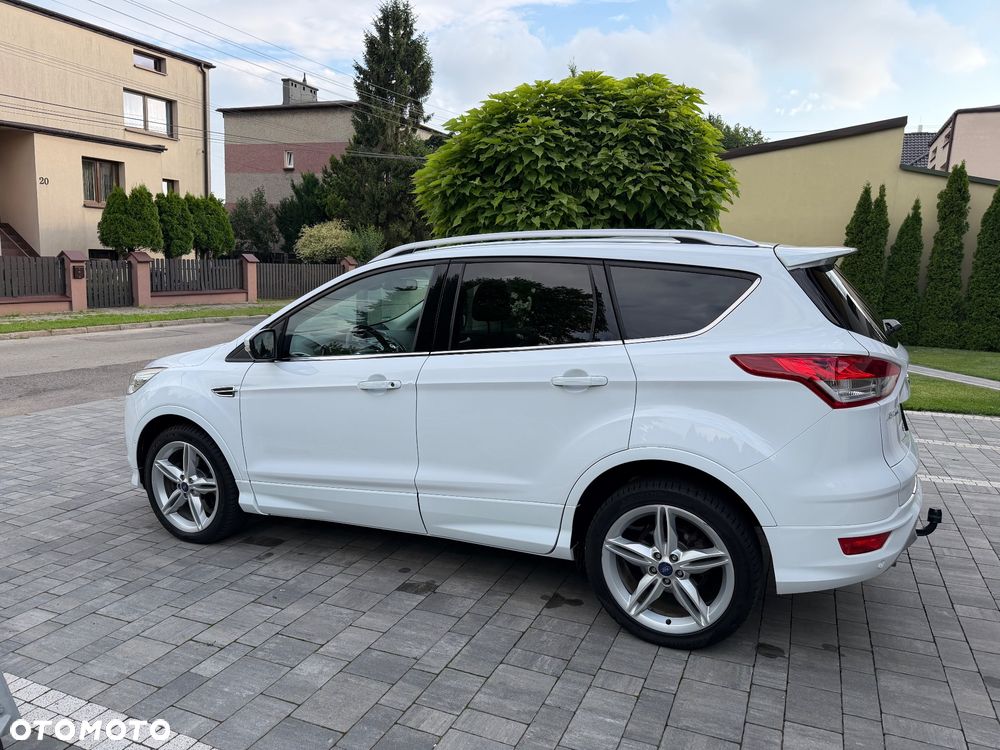 Ford Kuga 2.0 TDCi AWD Titanium - 4
