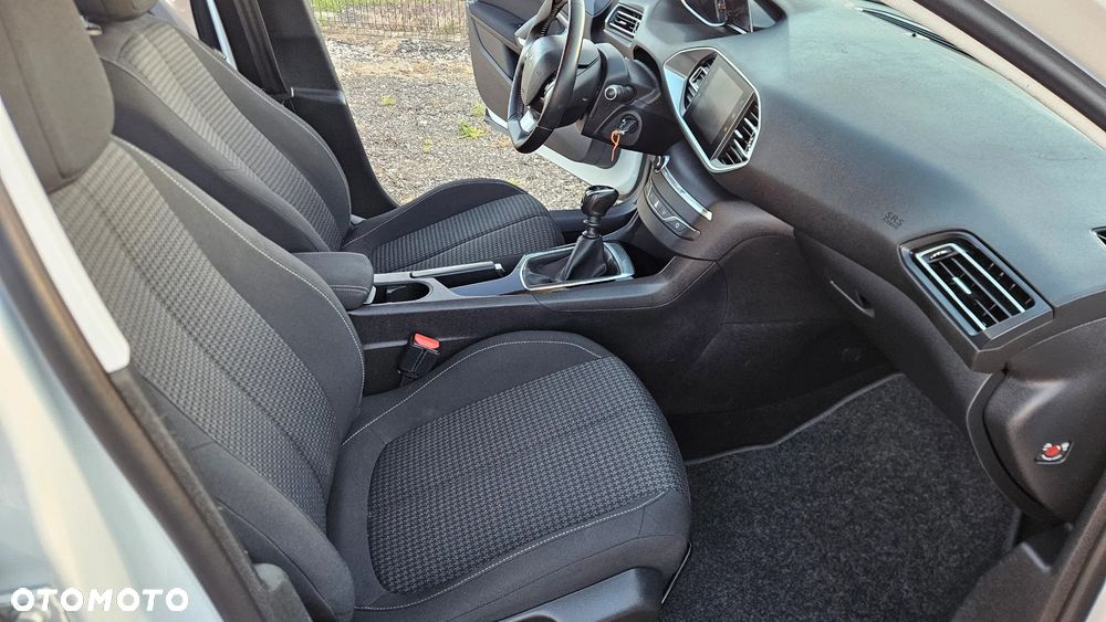 Peugeot 308 1.5 BlueHDi Access S&S - 11