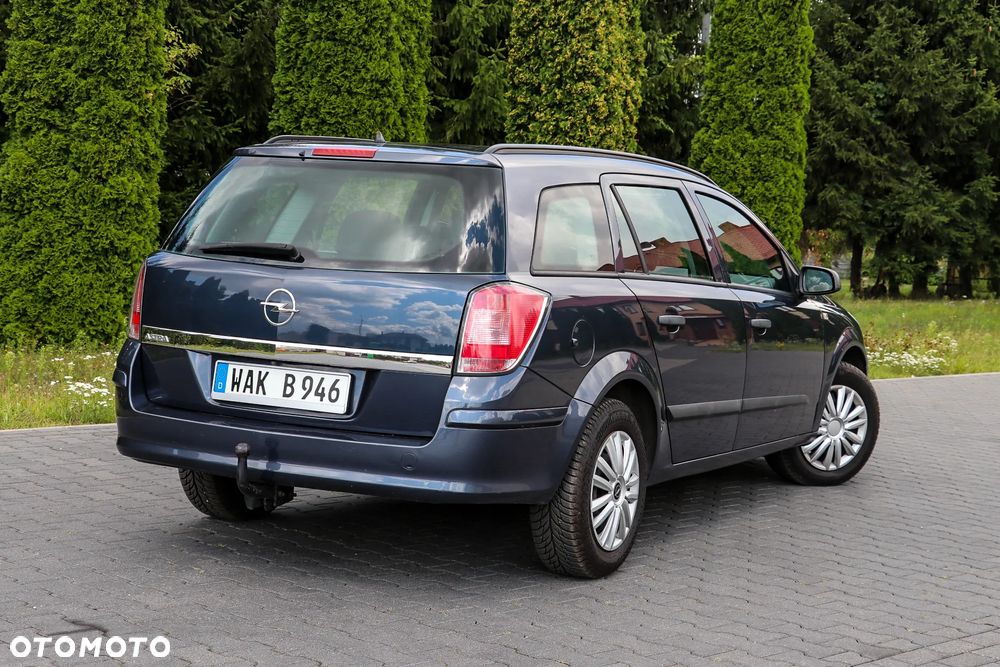 Opel Astra 1.6 Exklusiv - 11