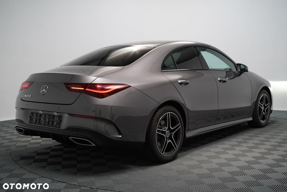 Mercedes-Benz CLA 200 mHEV AMG Line 7G-DCT - 4