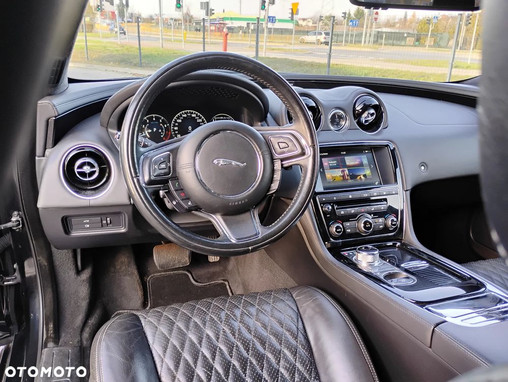 Jaguar XJ 3.0 V6 Kompressor AWD Langversion Portfolio - 26