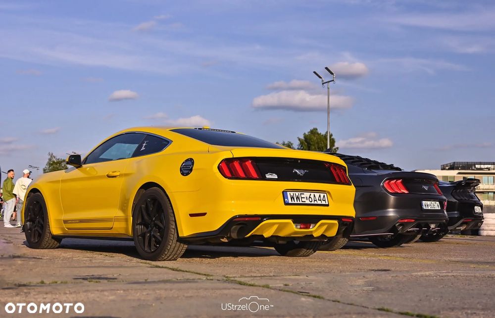 Ford Mustang 2.3 EcoBoost - 8