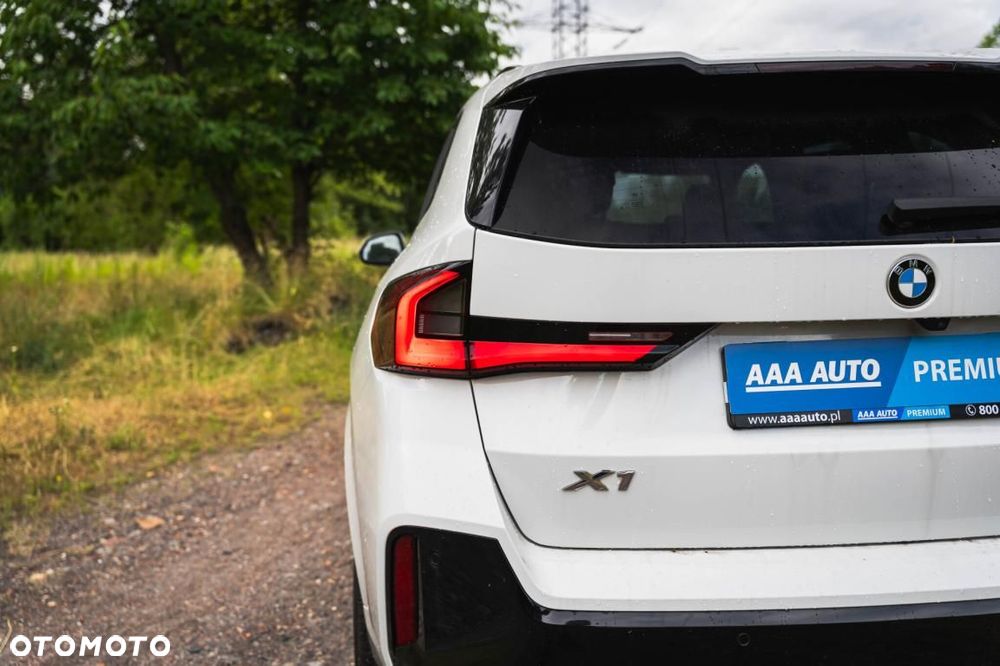 BMW X1 - 13