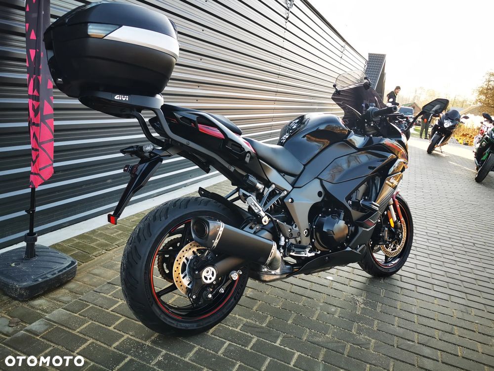 Kawasaki Ninja 1000 SX - 5