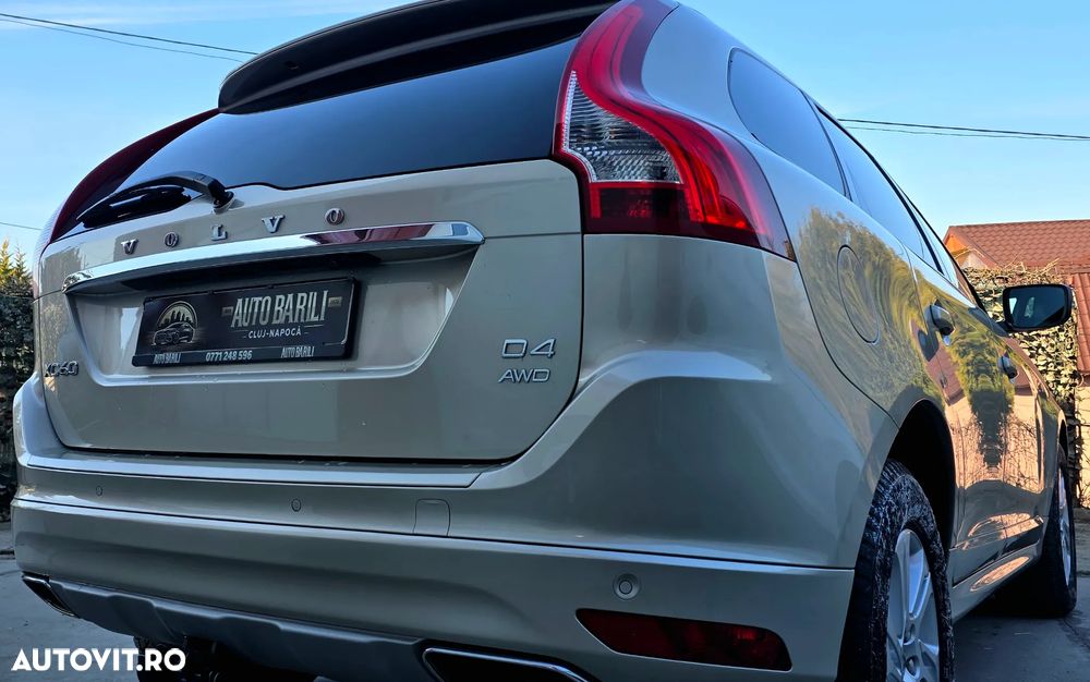 Volvo XC 60 D4 AWD Geartronic Kinetic - 38