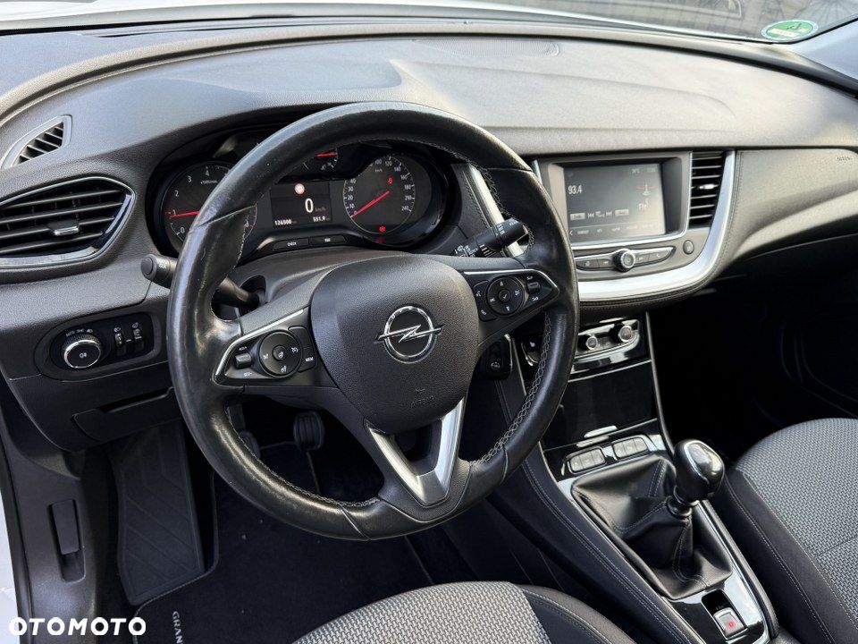 Opel Grandland X 1.2 Start/Stop INNOVATION - 19