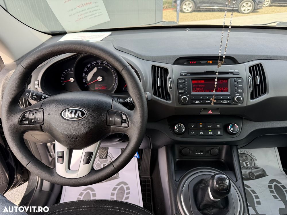 Kia Sportage 1.6 GSL MT 4x2 PREMIUM - 16