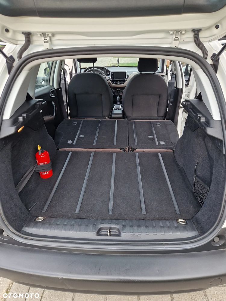 Peugeot 2008 1.6 VTi Active - 16