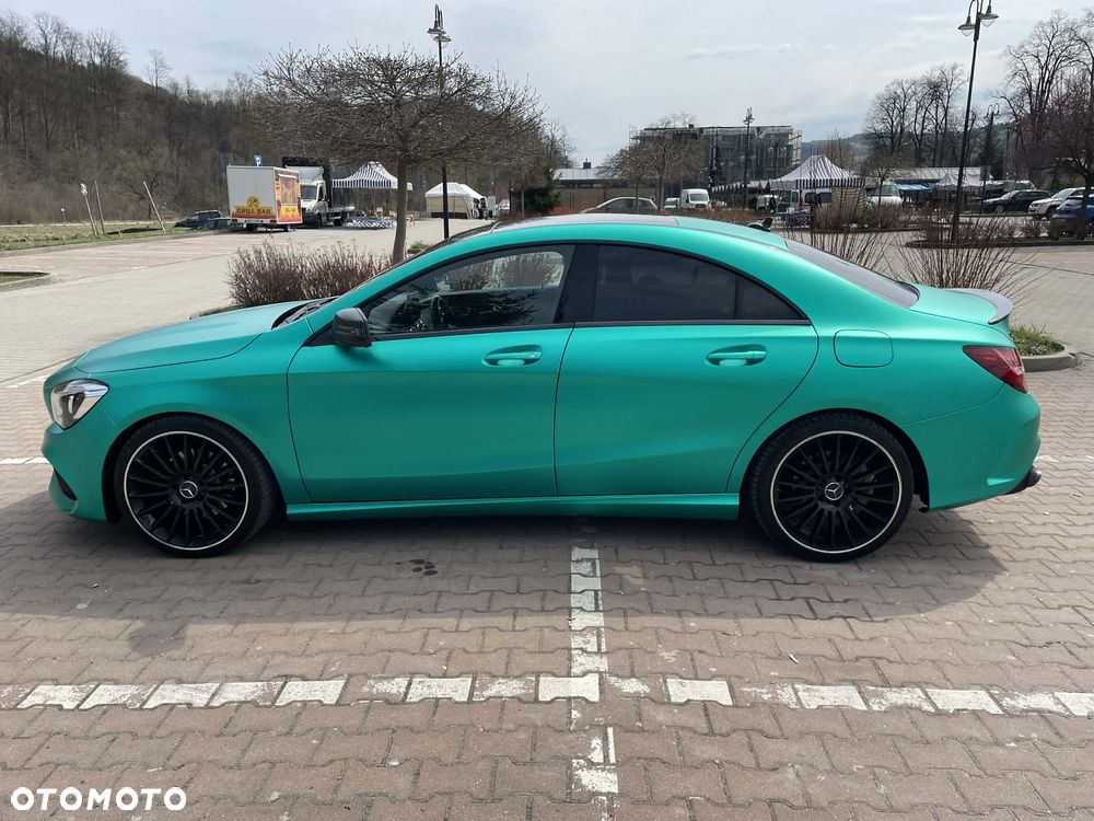 Mercedes-Benz CLA 250 4Matic 7G-DCT Sport - 2