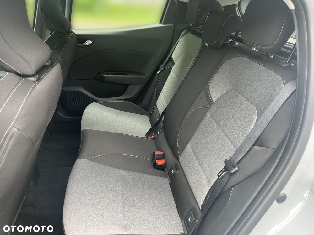 Renault Clio 1.0 TCe Evolution - 16