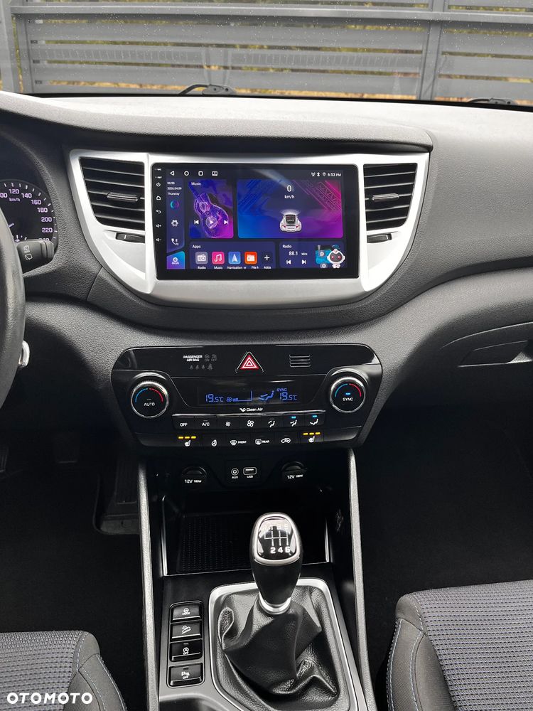 Hyundai Tucson 1.6 GDI BlueDrive Comfort 2WD - 10