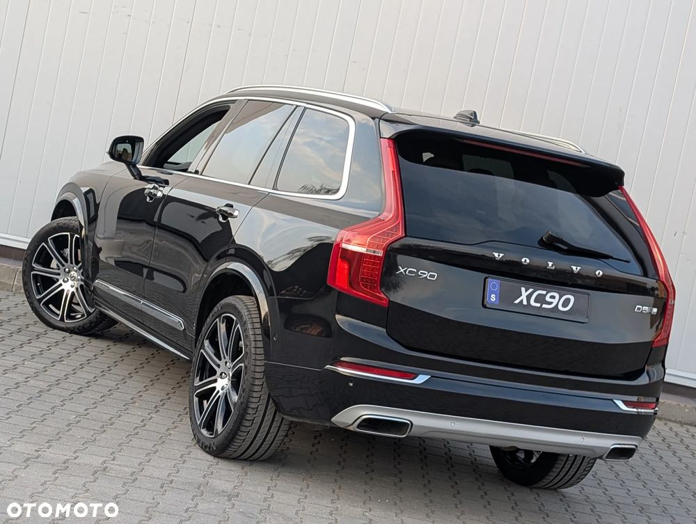 Volvo XC 90 - 2