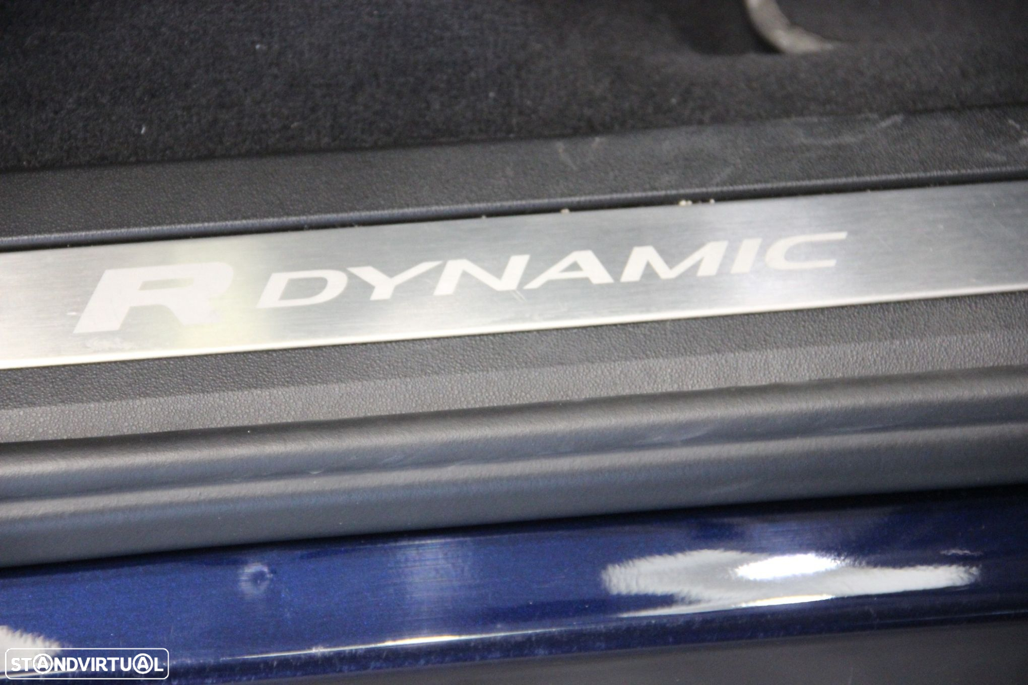 Land Rover Range Rover Evoque 1.5 P160 R-Dynamic SE Auto - 32