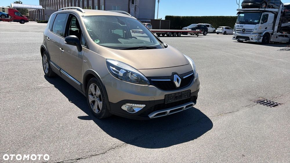 Renault Scenic dCi 110 EDC Xmod Bose Edition - 29
