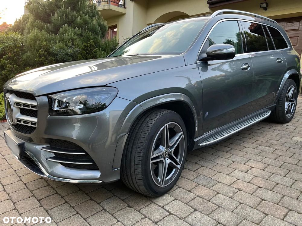 Mercedes-Benz GLS - 2