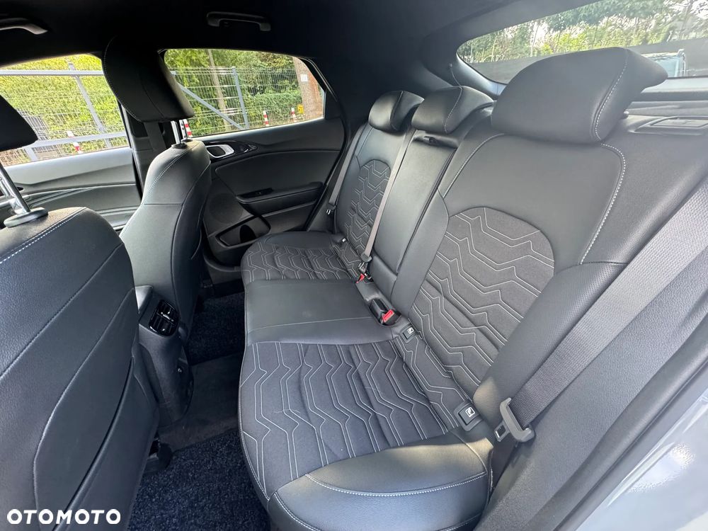 Kia XCeed 1.6 T-GDI Tribute DCT - 14