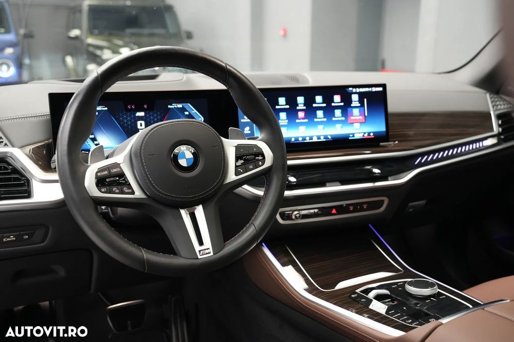 BMW X5 M M60i xDrive - 24