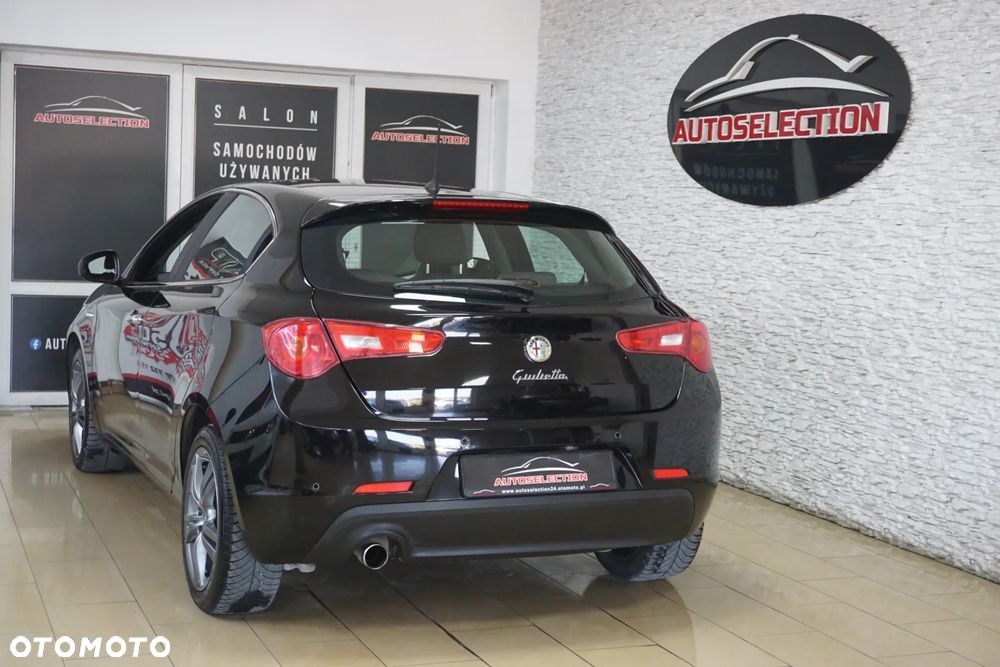 Alfa Romeo Giulietta - 6