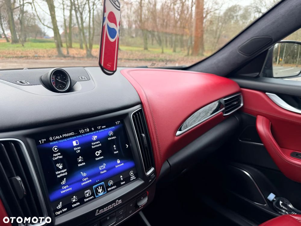 Maserati Levante ver-s - 19