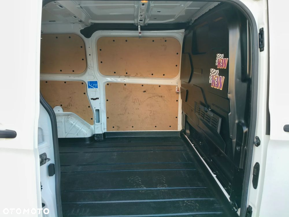 Ford Transit - 10