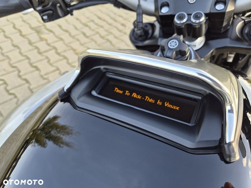 Yamaha V-MAX - 29