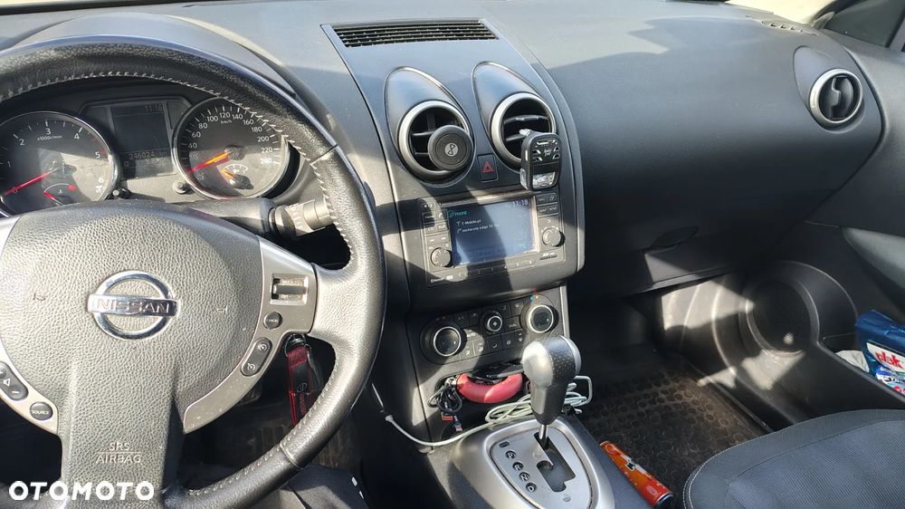 Nissan Qashqai 2.0 dCi 4 x 4 DPF acenta - 6