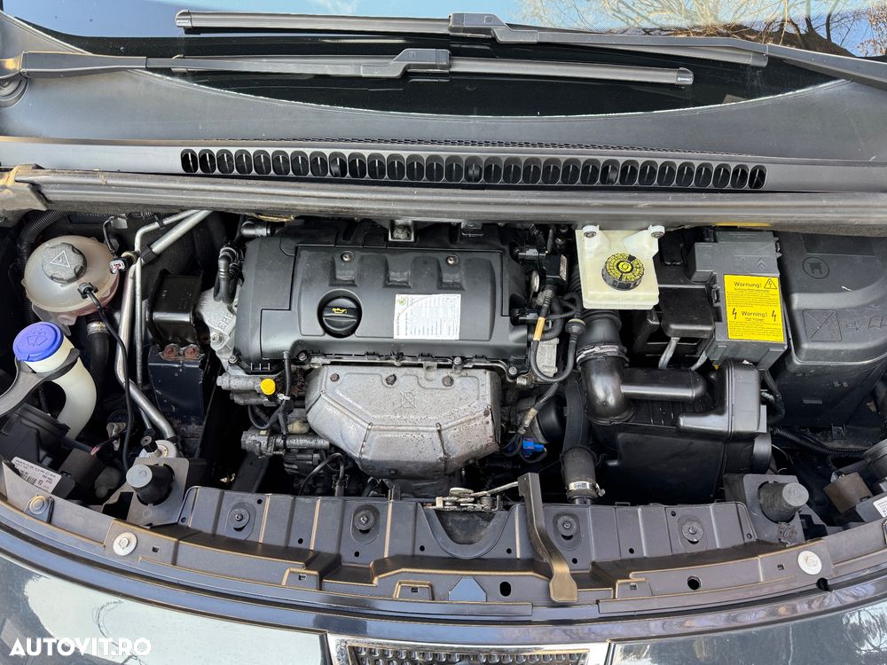 Peugeot 3008 120 VTi Premium - 15