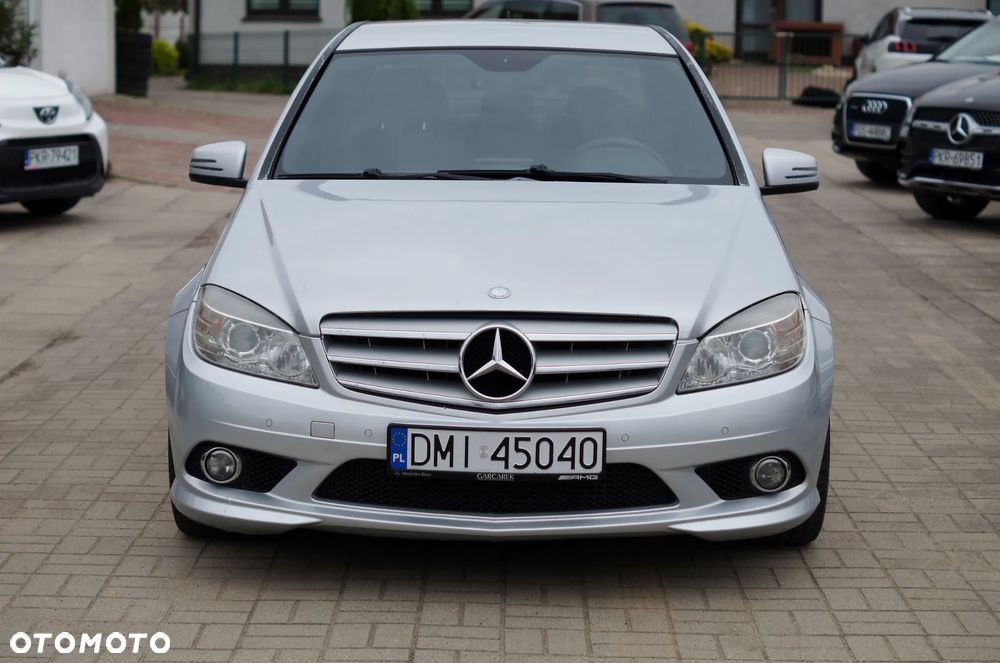 Mercedes-Benz Klasa C 250 CDI Avantgarde Edition - 3