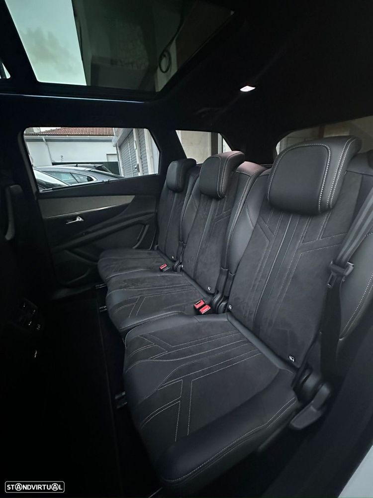 Peugeot 5008 1.2 PureTech GT EAT8 - 11