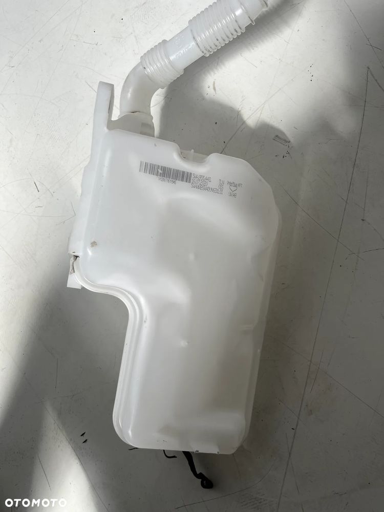 Zbiorniczek spryskiwaczy AUDI 5FF955453,5WA955453A - 3