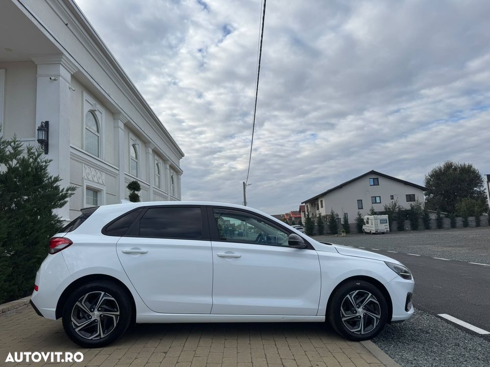HYUNDAI i30 2021 — imagine 17