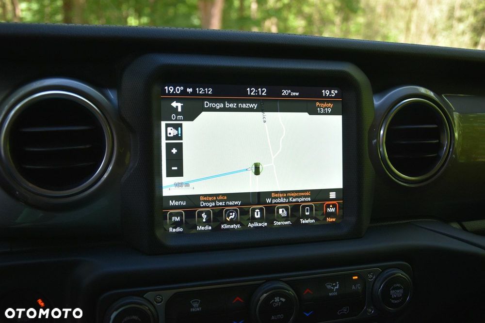 Jeep Wrangler Unlimited GME 2.0 Turbo Sahara - 25