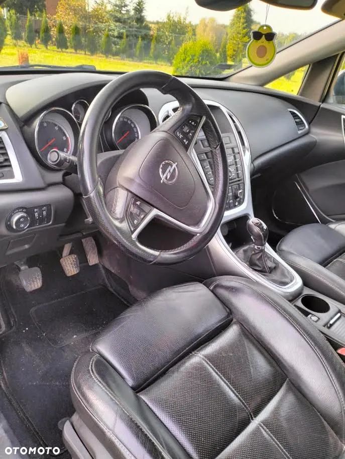 Opel Astra IV 1.7 CDTI Cosmo - 6