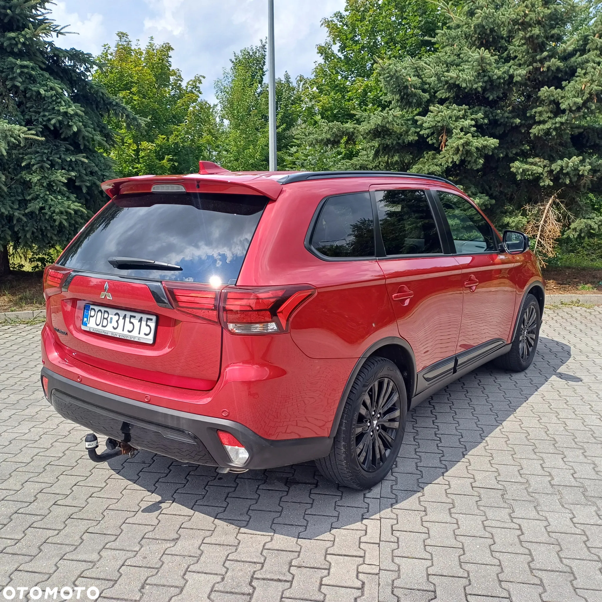 Mitsubishi Outlander - 4