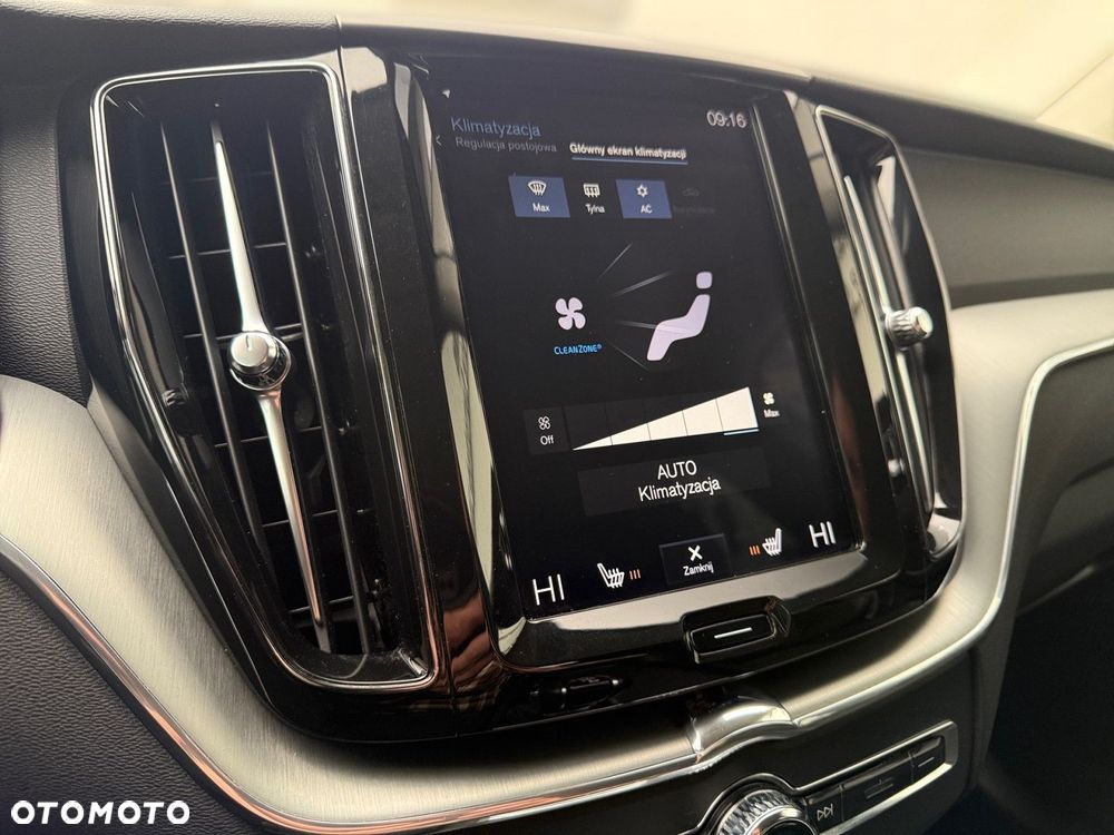 Volvo XC 60 - 23
