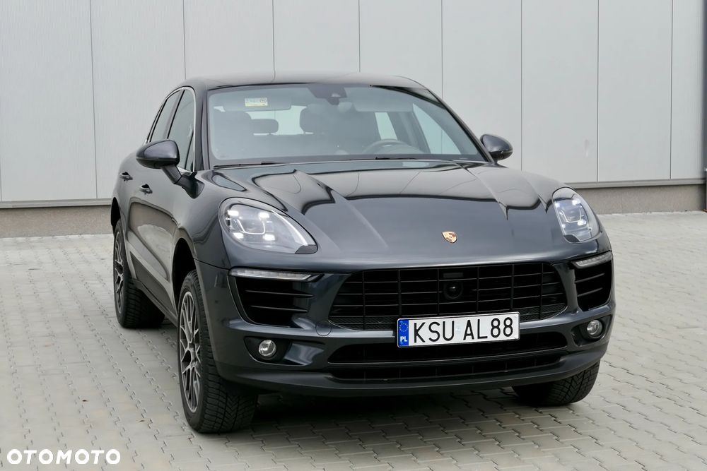 Porsche Macan Standard - 36