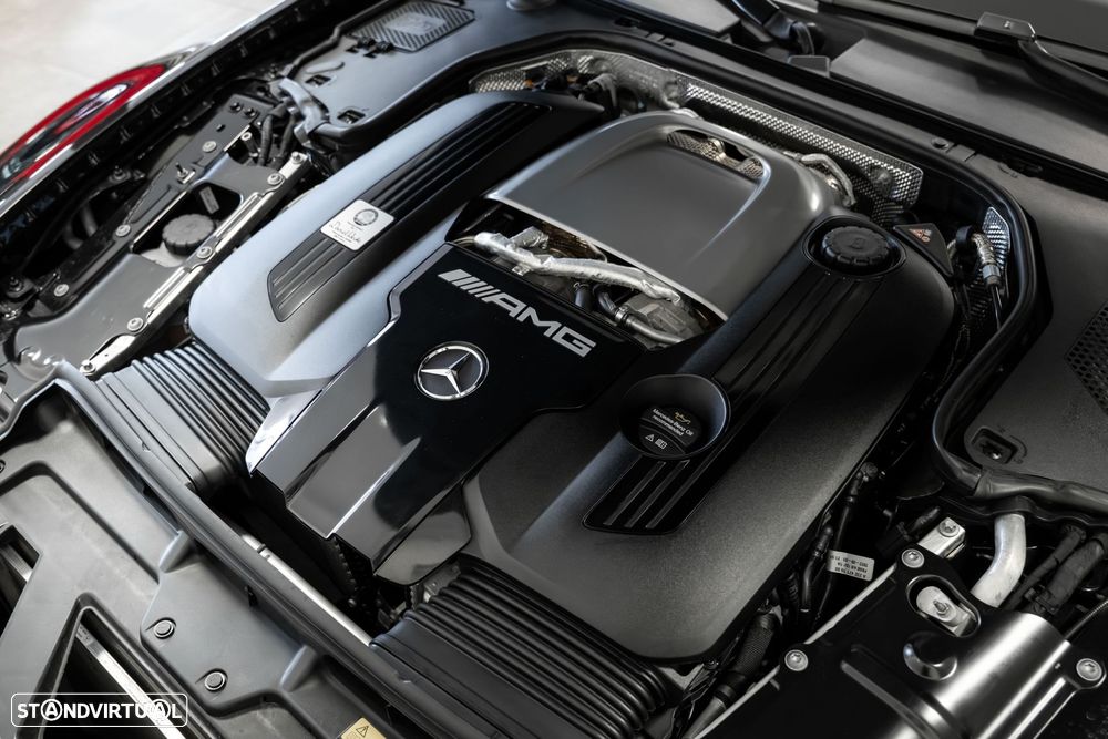 Mercedes-Benz SL 63 AMG 4Matic+ - 10