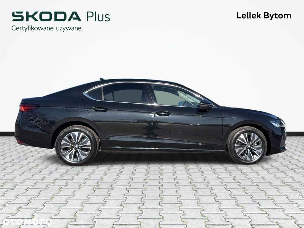 Skoda Superb 2.0 TDI SCR Selection DSG - 5