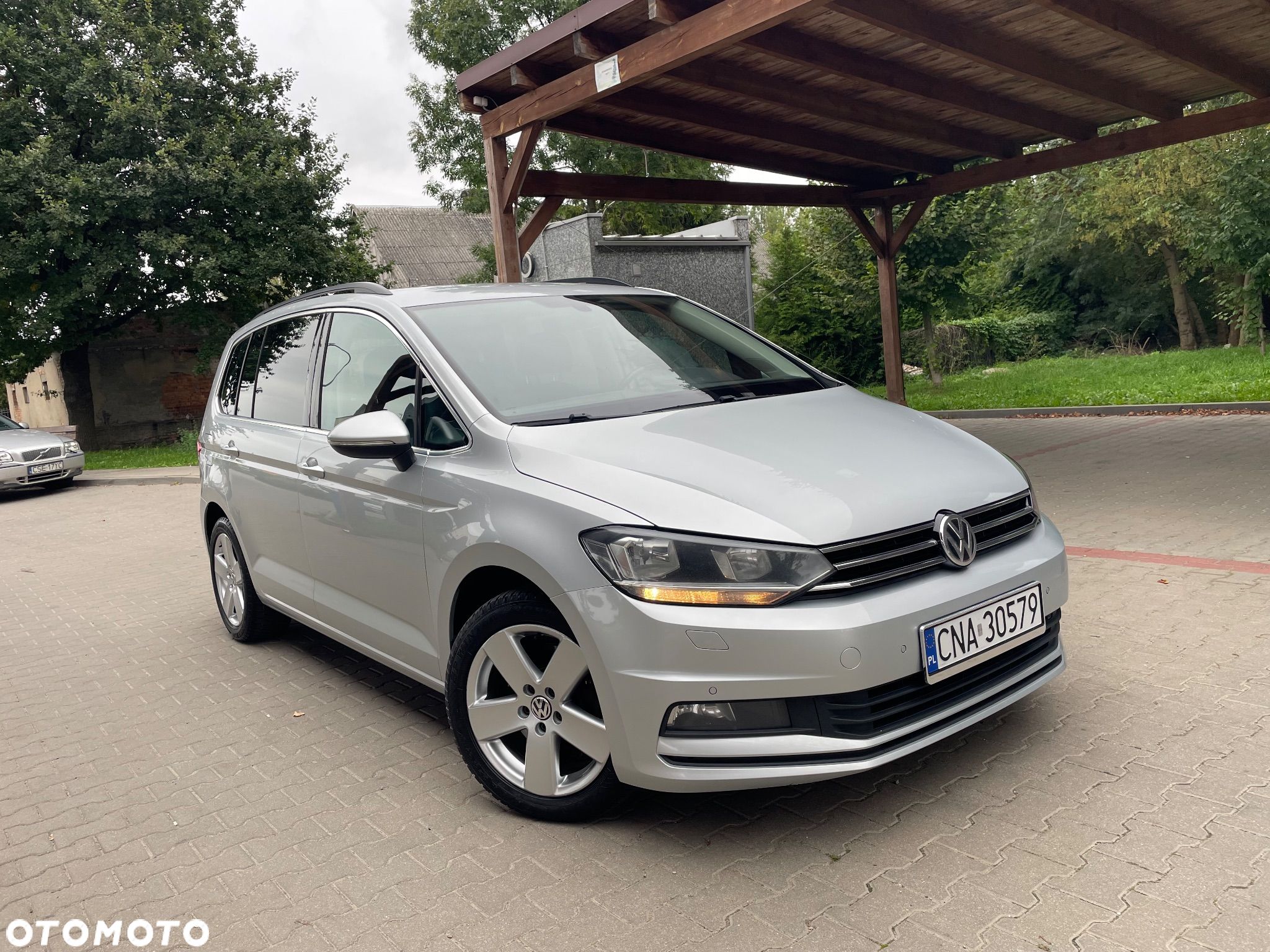 Volkswagen Touran 1.6 TDI SCR (BlueMotion Technology) DSG Comfortline - 1