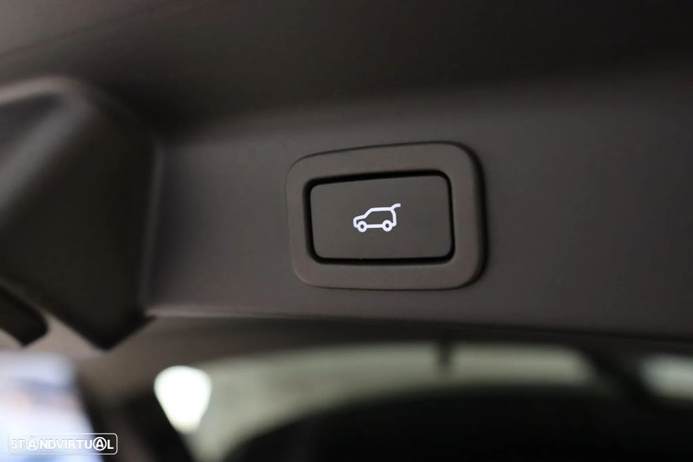 Jaguar F-Pace 25d AWD Aut. R-Sport - 27