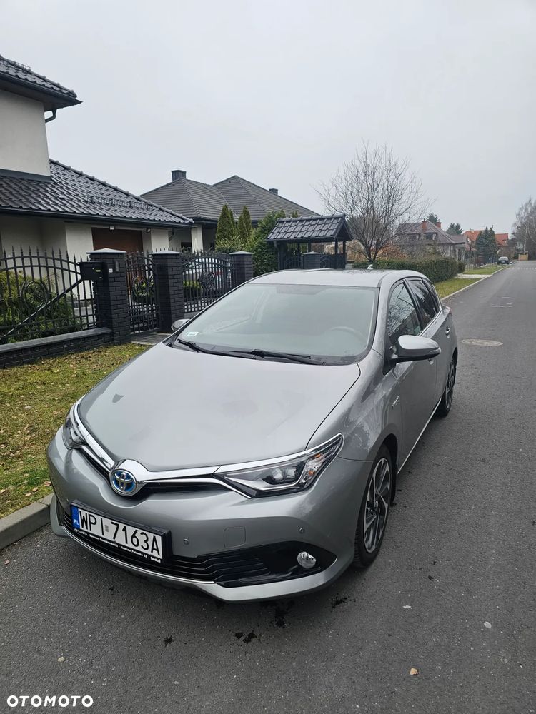Toyota Auris 1.8 HSD Prestige - 3