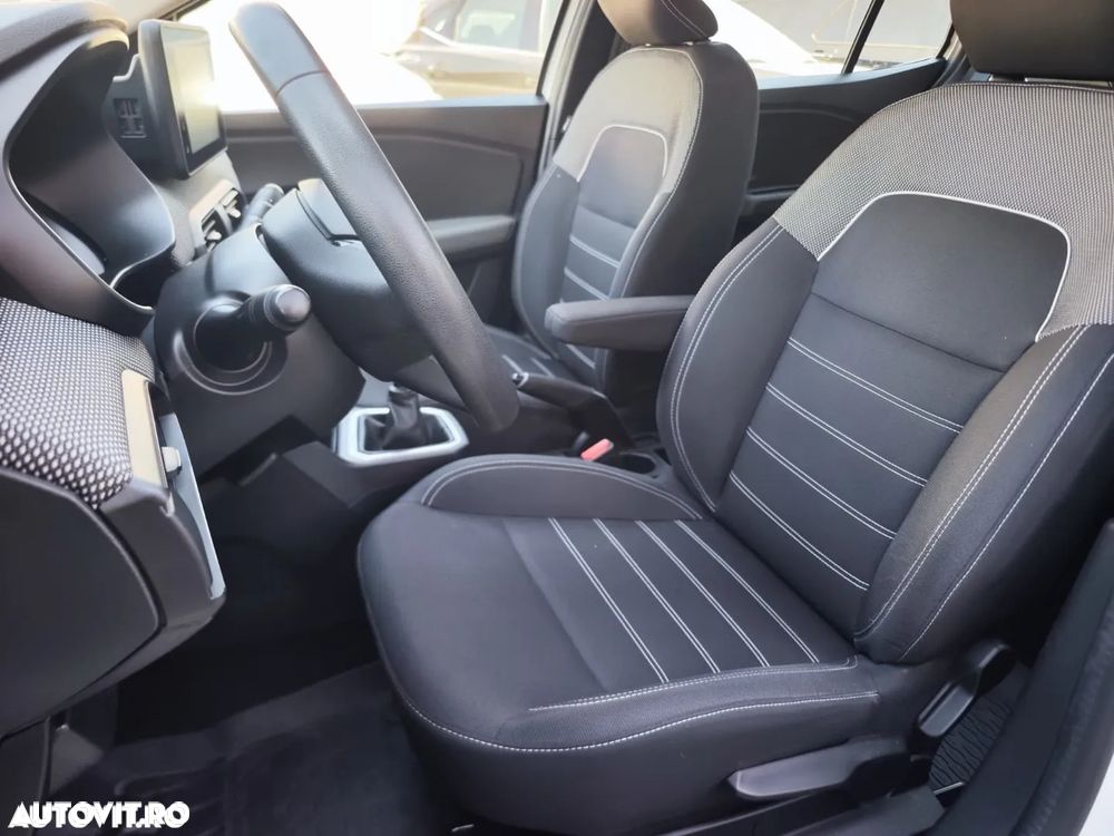 Dacia Logan TCe 90 MT6 Prestige - 23