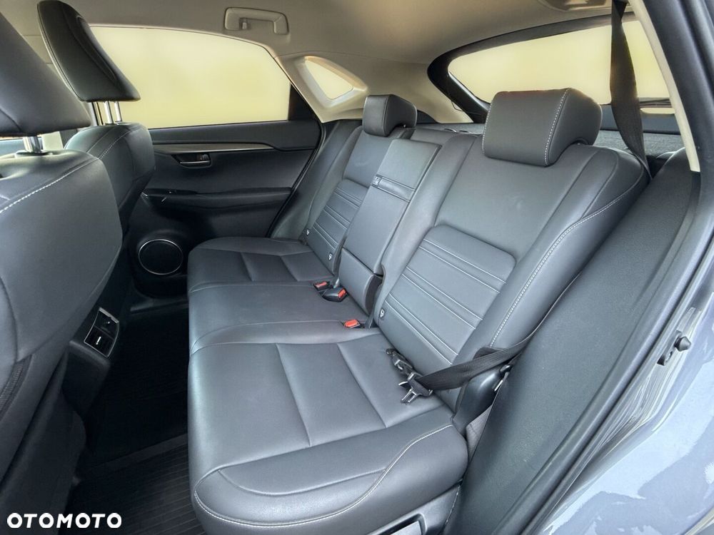 Lexus NX 300h F Impression AWD - 16
