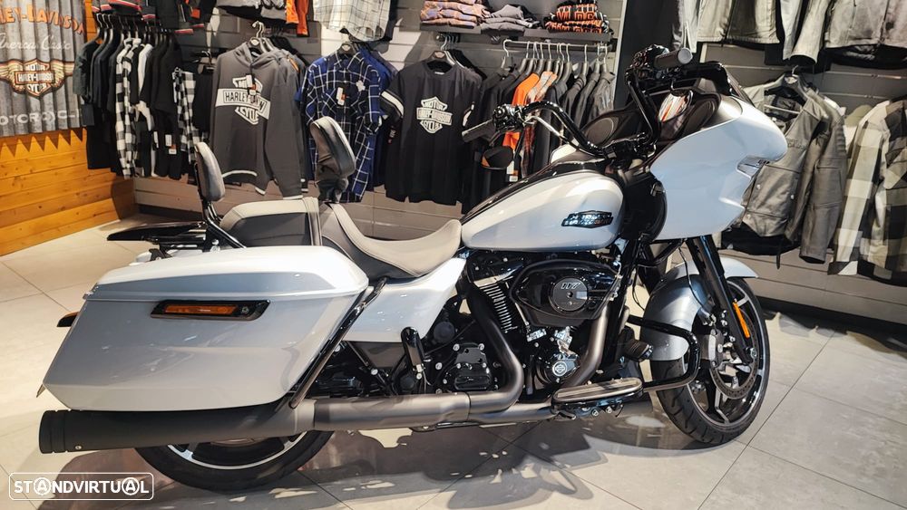 Harley-Davidson Road Glide - 4