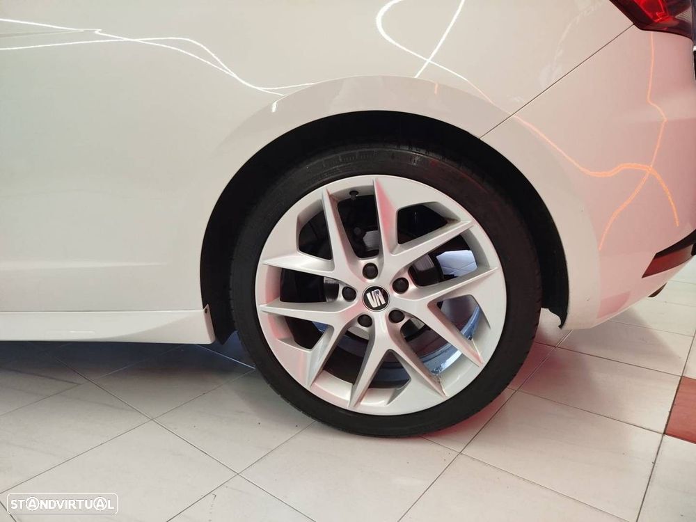 SEAT Leon SC 2.0 TDI DPF S&S FR - 13