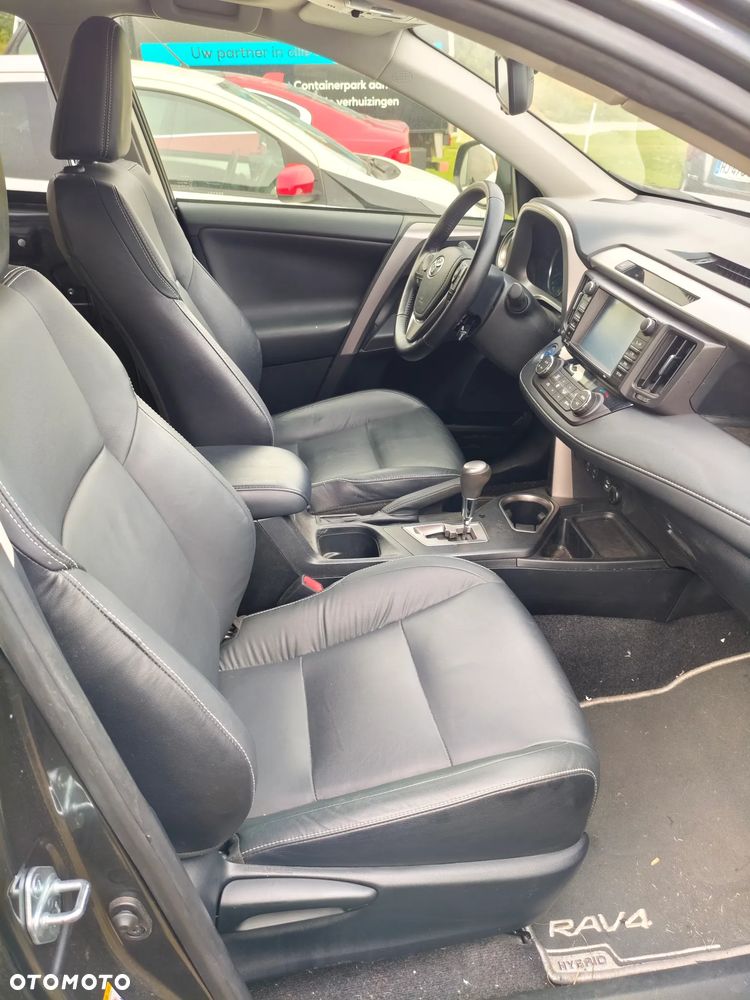 Toyota RAV4 Hybrid Premium 4x4 - 10