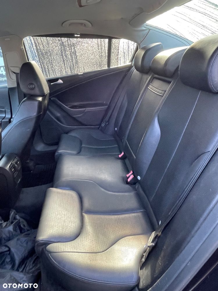 Volkswagen Passat 2.0 Turbo FSI Automatik Individual Chrom dunkel - 13