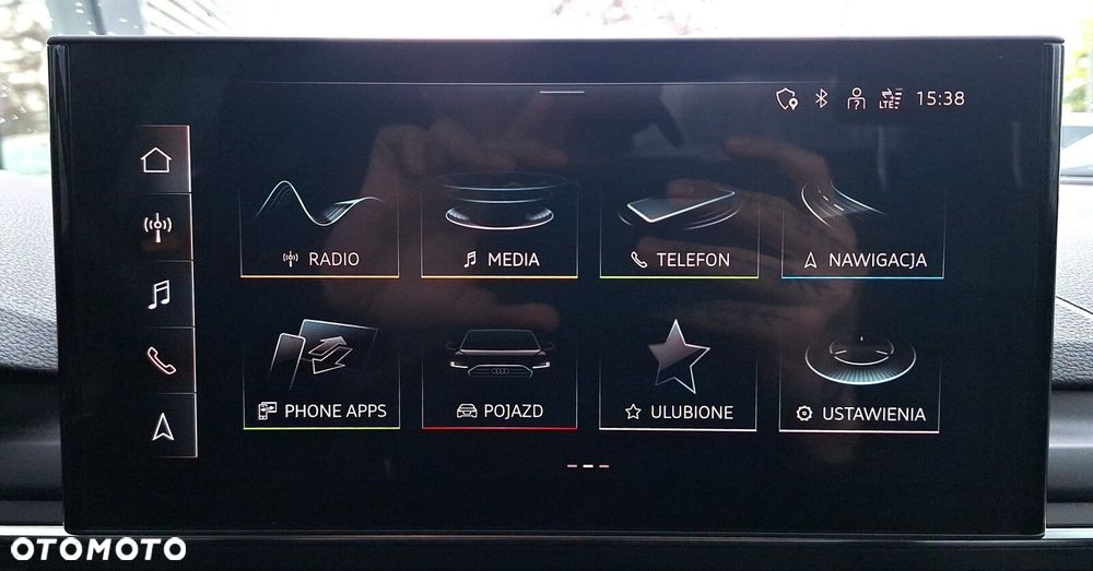 Audi A4 Limousine - 14